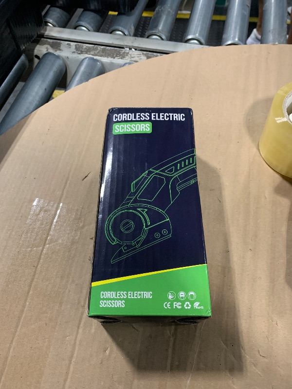 Photo 1 of ***CHARGER MISSING****Cordless Electric Scissors: 4V Rechargeable Rotary Cardboard Cutter, 3000mAh Battery, with LED Light, 2 Blades, Box Cutter for Fabric Carpet Carton Plastic Leather Cloth