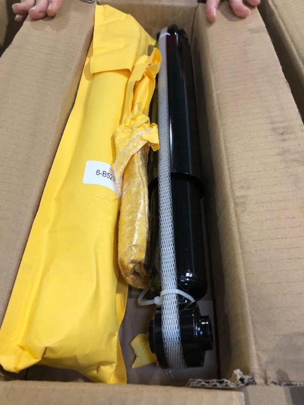 Photo 1 of ***CORRECT ITEM******Front & Rear Strut for Chevy Suburban 1500 07-14, Chevrolet Avalanche 07-13, GMC Yukon XL & Tahoe 07-19, Cadillac Escalade Esv Ext 07-13, Shock Assembly w/Coil Spring Replace 579104 4345073, 4PCS