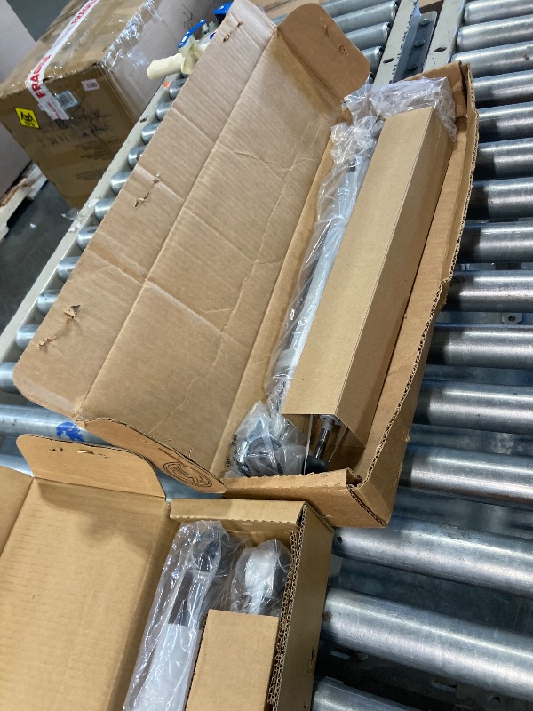 Photo 1 of *Look at pictures* Rough Country 6" Suspension Lift Kit for 2001-2010 Chevy/GMC 2500HD 2WD - 220N3A