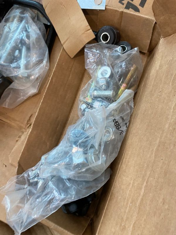 Photo 1 of *Look at pictures* Rough Country 6" Suspension Lift Kit for 2001-2010 Chevy/GMC 2500HD 2WD - 220N3A