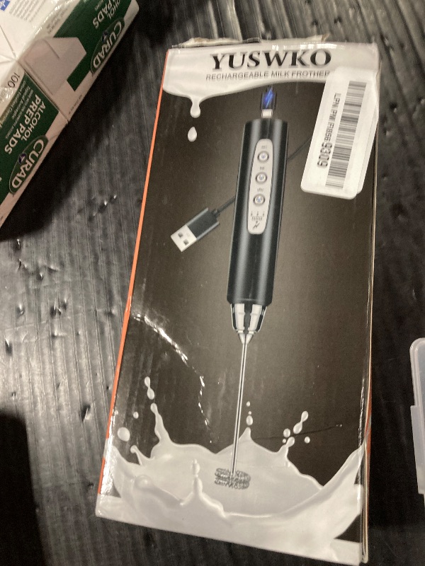 Photo 1 of *Untested*
YUSWKO Black Handheld Milk Frother Wand for Coffee, Rechargeable Electric Whisk with 3 Heads 3 Speeds Drink Mixer Coffee Frother For Latte, Cappuccino, Hot Chocolate, Egg