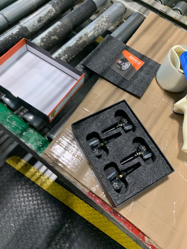 Photo 1 of *Untested*
GEARMEISTER TPMS Sensor for Toyota Sequoia 2008-2017|Sienna 2007-2020|Tundra 2007-2017, Pre-Programmed Tire Pressure Sensors, 315MHz TPS Sensor Replace 426070C070 529333X200 4PCS