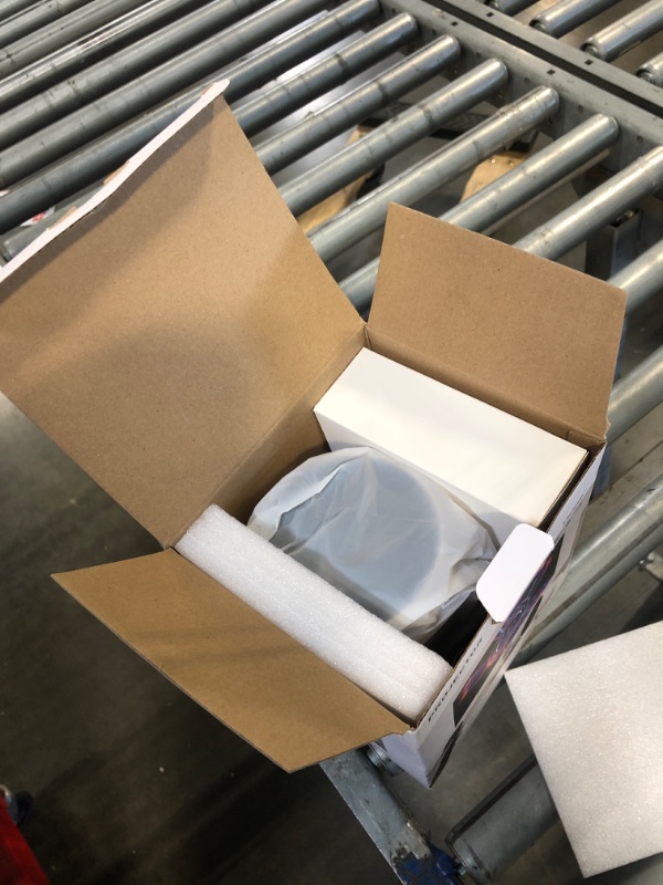 Photo 1 of ?Electric Focus?Mini Portable Projector with 4K Support, Bluetooth 5.4 WIFI6, 5watt Sound Base Speaker, 260 ANSI, Android 11, 210° Rotation , Auto Keystone Correction Video Projector HY300 PLUS