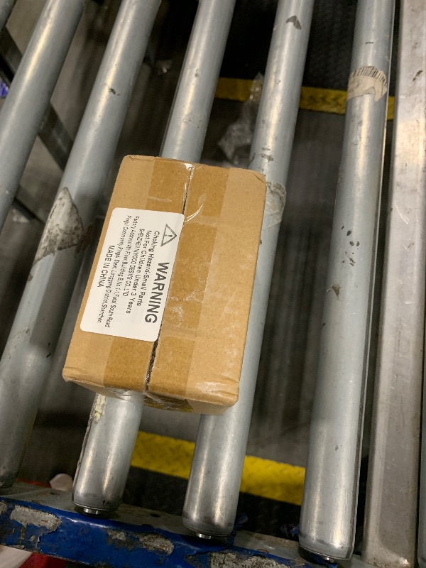 Photo 1 of [Soft Rubber] Halloween Light Up Rings Halloween Party Favors Toys Glow in The Dark 24 Pcs 6 Design Spider Skeleton Bat Ghost Pumpkin Flash LED Finger Rings Kids Adults Goodie Bag Fillers Gifts Treats