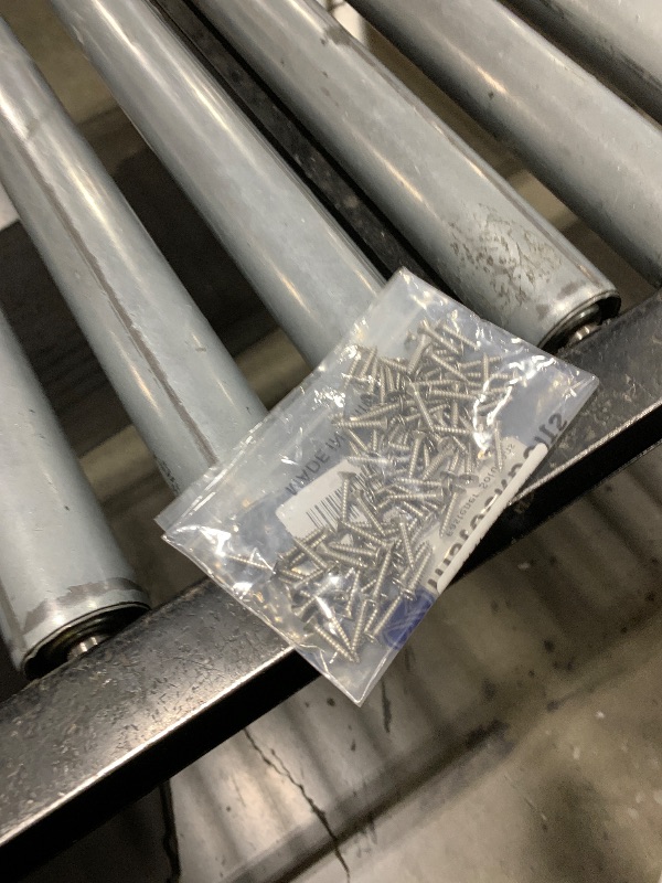 Photo 1 of #6 x 3/4" Flat Head Sheet Metal Screws Phillips Drive Wood Screws, 304 Stainless Steel 18-8, Pack of 100