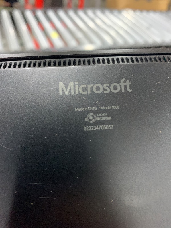 Photo 1 of Microsoft Surface Laptop 3 13.5in Touchscreen Intel i7 16GB RAM 256GB Windows 10 (Renewed)