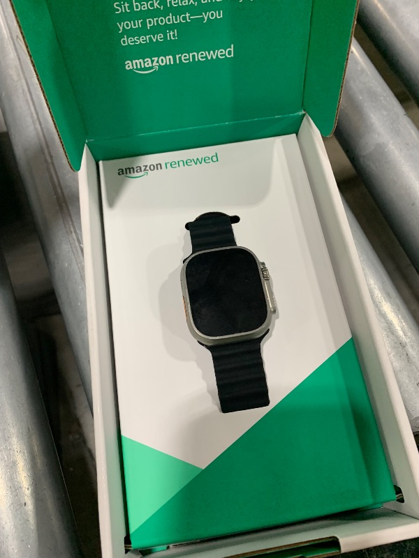 Photo 1 of Apple Watch Ultra [GPS + Cellular 49mm] Titanium Case with Midnight Ocean Band, One Size (Renewed Premium)