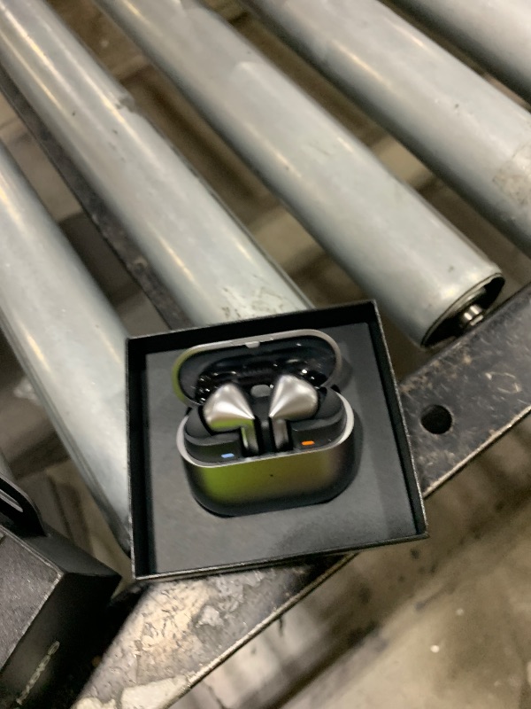 Photo 1 of Samsung Galaxy Buds 3 Pro AI True Wireless Bluetooth Earbuds, Noise Cancelling, Sound Optimization, Redesigned Comfort Fit, Silver [US Version, Amazon Exclusive, 2Yr Warranty]