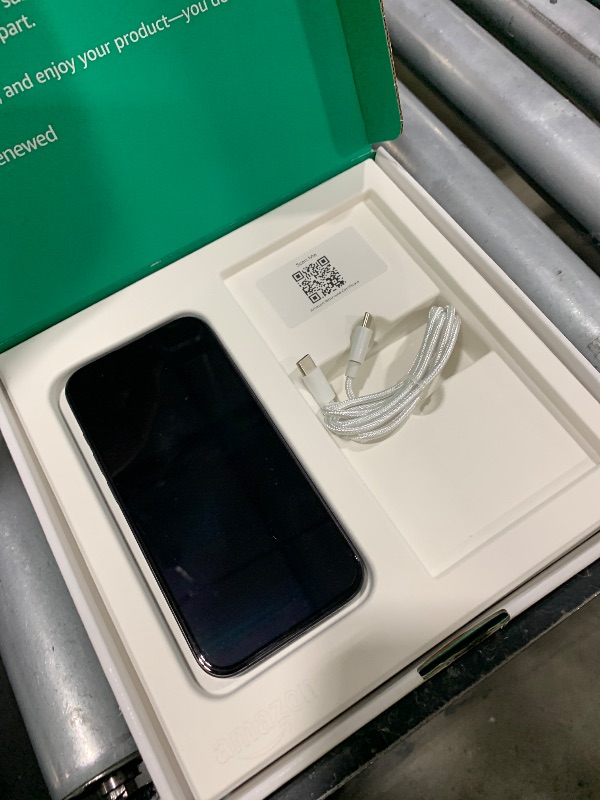 Photo 1 of Apple iPhone 15 Pro, 256GB, Blue Titanium - Unlocked (Renewed Premium)
