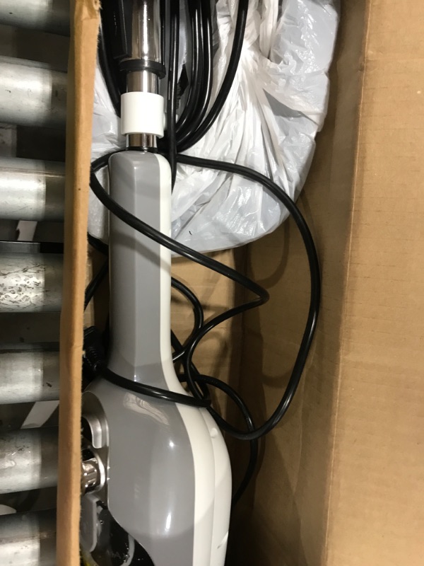 Photo 1 of MISC floor cleaning device