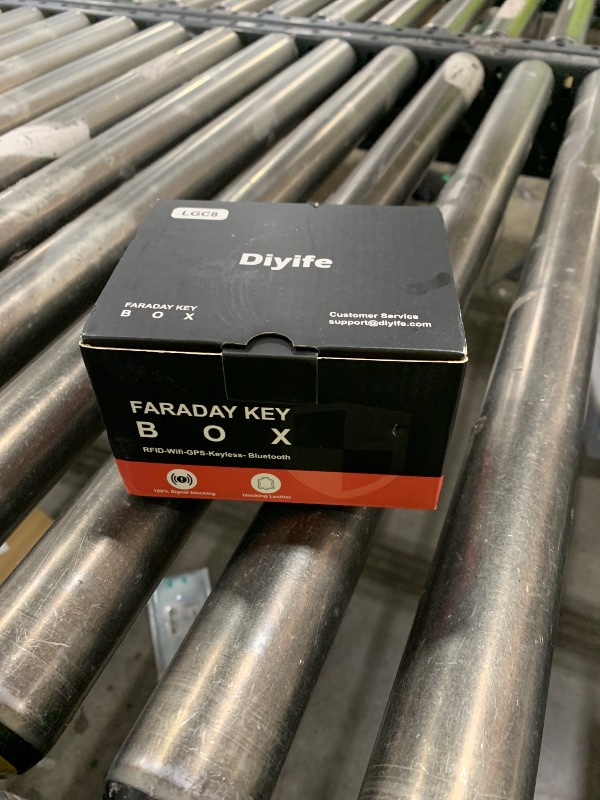 Photo 1 of Diyife Faraday Box, [4 Keys Capacity] RFID Box for Car Keys, Faraday Key Fob Protector Cage, Anti-Theft Key Fob Car Key Signal Blocking Shielding Box, 4.6" x3.6" x2.5"