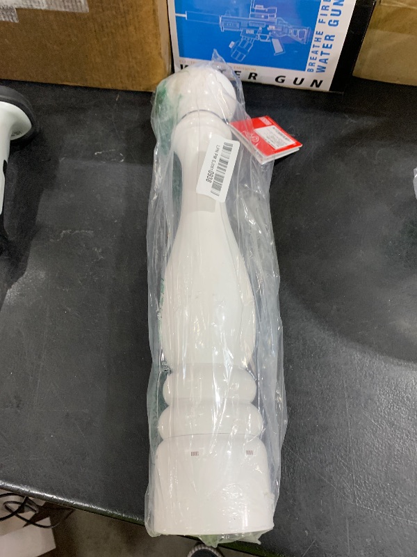 Photo 1 of Peugeot Paris U'Select Pepper Mill, 16-Inch, White Lacquer