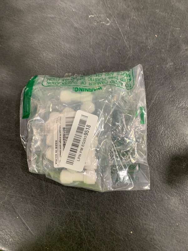 Photo 1 of Malida 1/4" OD to 1/4" OD push fit straight union quick connector for RO water system push to connect tube (10pack)