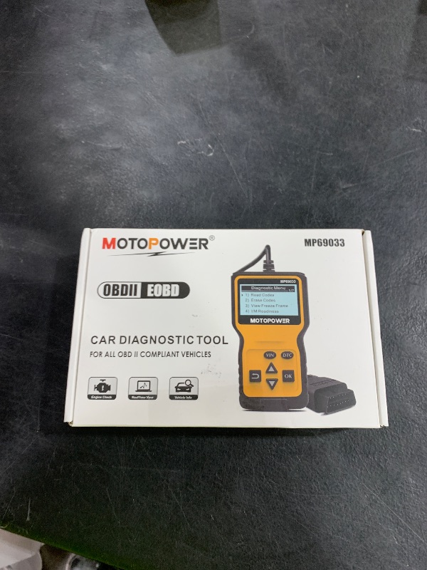 Photo 1 of MOTOPOWER MP69033 Car OBD2 Scanner Code Reader Engine Fault Scanner CAN Diagnostic Scan Tool for All OBD II Protocol Cars Since 1996, Yellow