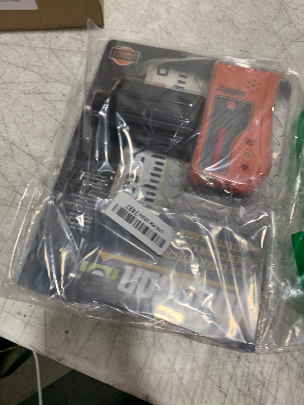 Photo 1 of Johnson Level & Tool 40-6705 One-Sided Laser Detector w/Clamp for Red Beam Rotating Lasers, 4.50 "x 2.50 ", Red Beam, 1 Laser Detector