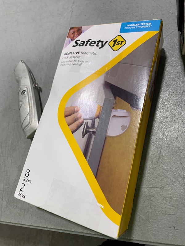 Photo 1 of Safety 1st Adhesive Magnetic Lock System, 8 Locks And 2 Keys