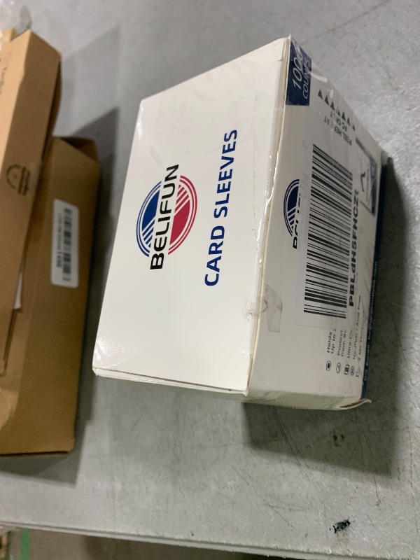 Photo 1 of 1000ct Soft Trading Card Sleeves - Clear Penny Sleeves, Toploaders for Trading Cards, Card Protector Sleeves for Standard Cards, Baseball Cards, Sports Cards, Game Cards, MTG, Football Cards
