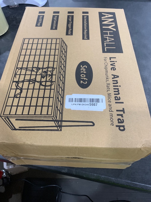 Photo 1 of Anyhall 2-Pack Rat Traps Humane Live Mouse Vole Chipmunk Trap Cage for Indoors and Outdoors (Black)