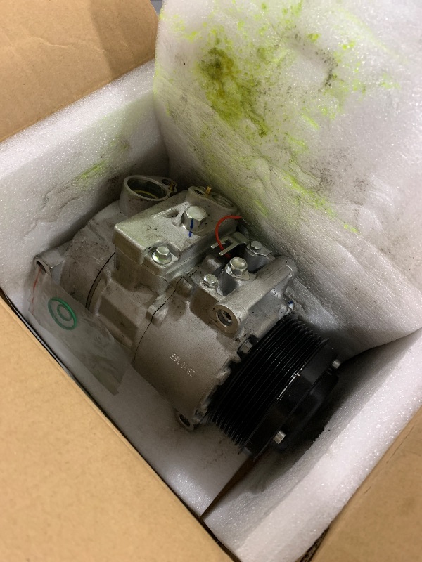 Photo 1 of cciyu Air Conditioning Compressor 2007-2009 Fit for Mercedes-Benz E320 3.0L AC Pump 7 Grooves