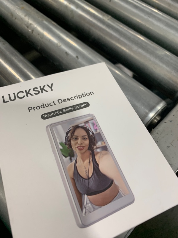 Photo 1 of Selfie Monitor Screen iPhone, Vlog Magnetic 4K 30fps Video Recording for iPhone & Android, Wireless Screen Mirroring with Remote Control, Content Creator Essentials, Live Stream & TikTok