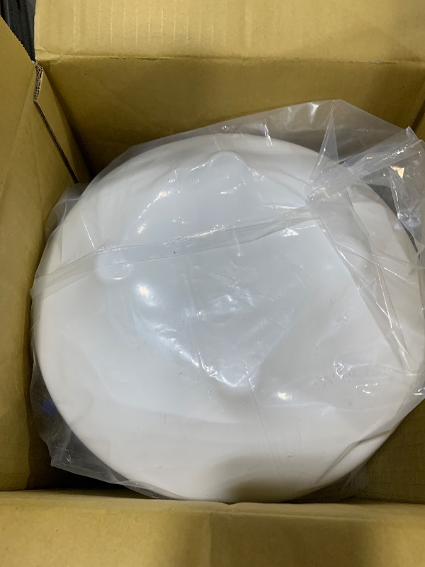 Photo 1 of iSpring T32M Pressurized Water Storage Tank with Ball Valve for Reverse Osmosis RO Systems, 4 Gallon, 1/4" Tank Valve Included, White