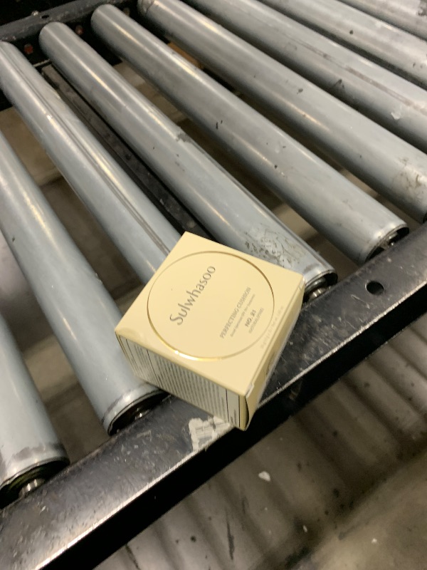 Photo 1 of Sulwhasoo Perfecting Cushion - 21 Natural Pink