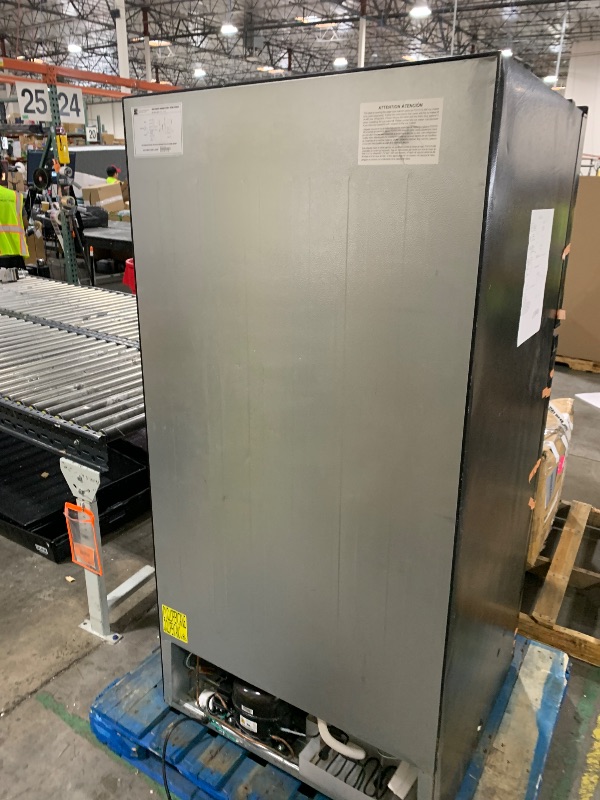 Photo 1 of Kenmore 33 in. 20.5 cu. ft. Capacity Refrigerator/Freezer with Full-Width Adjustable Glass Shelving, Humidity Control Crispers, ENERGY STAR Certified, Black