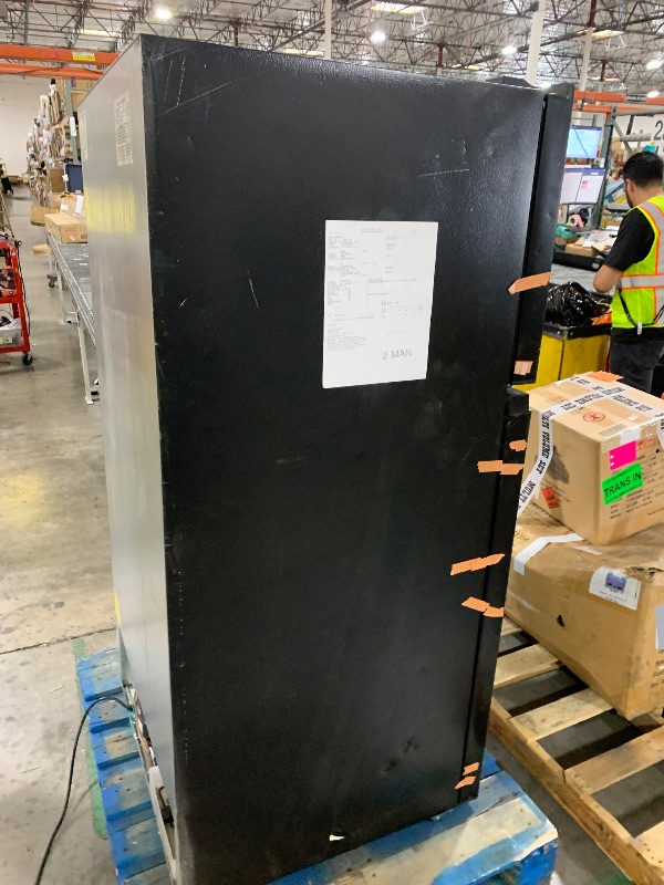 Photo 1 of Kenmore 33 in. 20.5 cu. ft. Capacity Refrigerator/Freezer with Full-Width Adjustable Glass Shelving, Humidity Control Crispers, ENERGY STAR Certified, Black