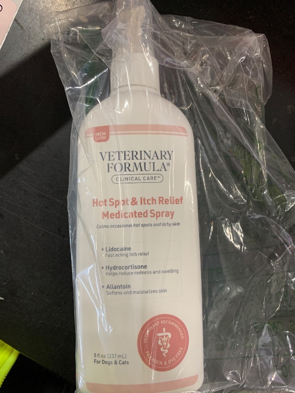 Photo 1 of Veterinary Formula Clinical Care Hot Spot & Itch Relief Medicated Spray, 8oz – Easy to Use Spray for Dogs & Cats – Helps Alleviate Sensitive Skin, Scratching, and Licking of Coat (1 Pack)