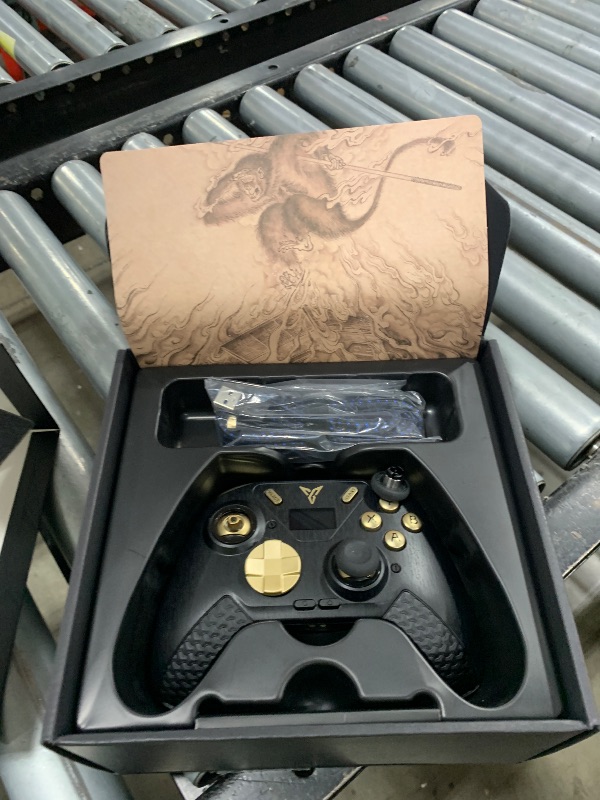 Photo 1 of FLYDIGI APEX 4 PC Controller Black Myth: Wukong Edition