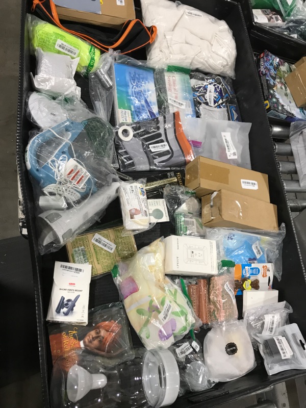 Photo 1 of BOXLOT BUNDLE OF GENERAL MERCHANDISE 