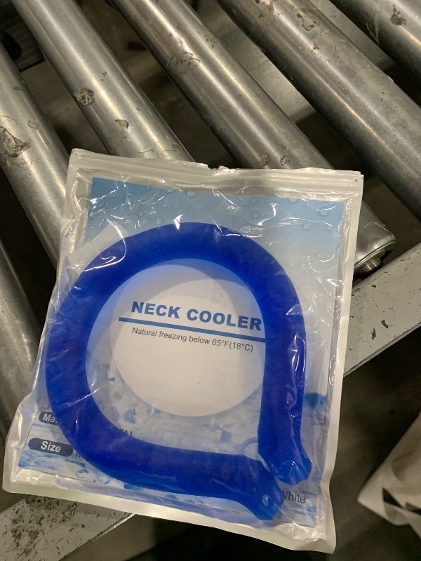 Photo 1 of Neck Cooling Tube, Portable Wearable Cooling Neck Wraps Freezes Below 64°F, Reusable Ice Ring Body Cooling Products for Indoor Outdoor Sports, Outdoor Workers (Blue, L)