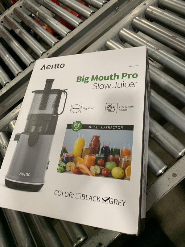 Photo 1 of aeitto big mouth pro slow juicer