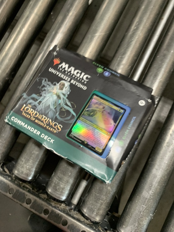 Photo 1 of Magic: The Gathering The Lord of The Rings: Tales of Middle-Earth Commander Deck 3 + Collector Booster Sample Pack