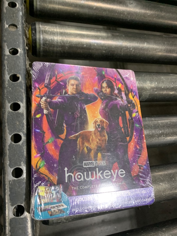 Photo 1 of Hawkeye: Season 1 [Blu-ray]