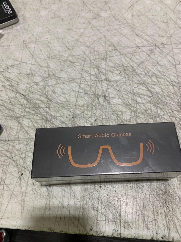 Photo 1 of Giinova Ai Translation Smart Glasses with Chat GPT Bluetooth for Men Women with 140 Language Color-Change Lens Clear Headphone with Speaker Sunglasses,Travel Meeting Trade Business