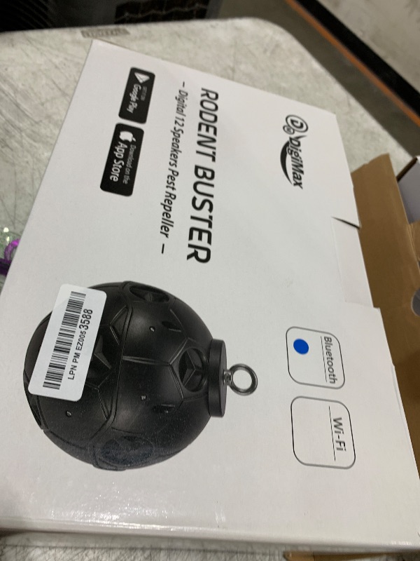 Photo 1 of DigiMax Rodent Buster Industrial Outdoor Digital 12 Ultrasonic Speakers Rat Repeller Deterrent Mouse Pest Control Wide Range Gardens Camping Ground