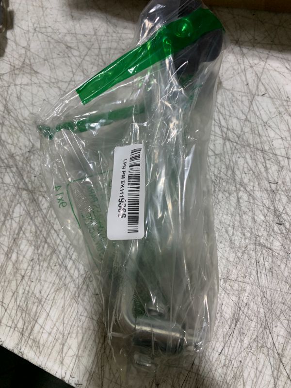 Photo 1 of CURT 28964 Replacement Direct-Weld Square Jack Handle for #28570, SILVER,BLACK