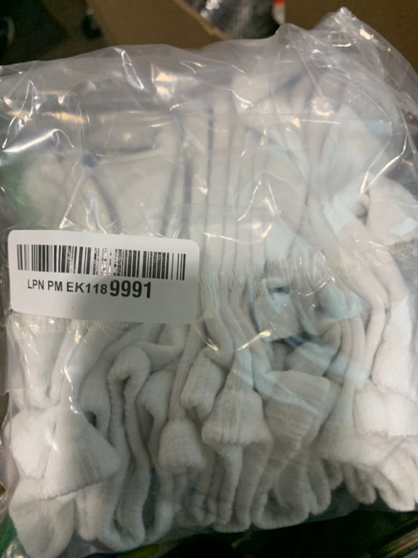 Photo 1 of Hanes womens 10-pair Value Pack No Show fashion liner socks, White, 5-9 US