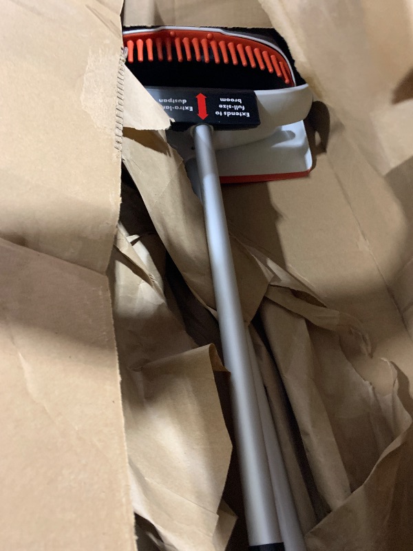 Photo 1 of OXO Large Upright Sweep Set, Off-white, 8.5" - 12"