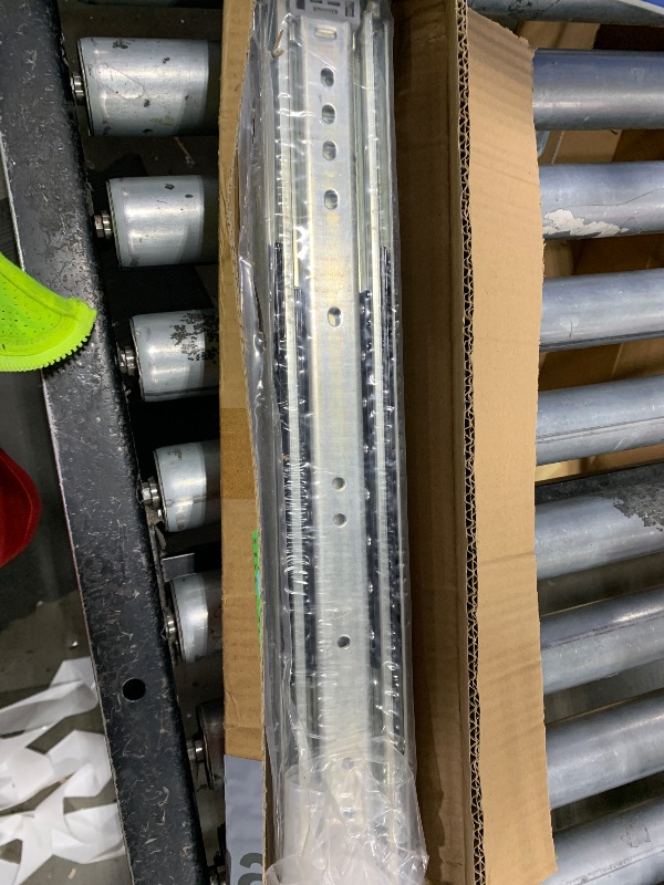 Photo 1 of VAGUDE Heavy Duty Drawer Slides 12 14 16 18 20 22 24 26 28 30 32 34 36 40 44 48 52 56 60 Inch 470 Lbs Side Mount Full Extension Ball Bearing Rails Rail Tool Box Runner -W:76mm, 20 Inch