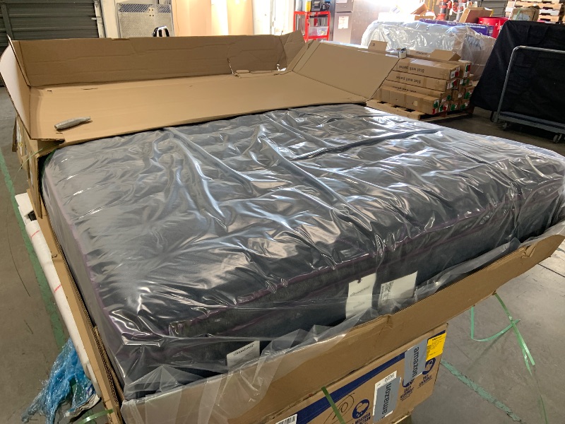 Photo 1 of 
Beautyrest World Class Level Three Medium Firm 14.5" Mattress - Queen Size - Durable Support, Pressure Relief, Cooling, Motion Separation; CertiPUR-US
