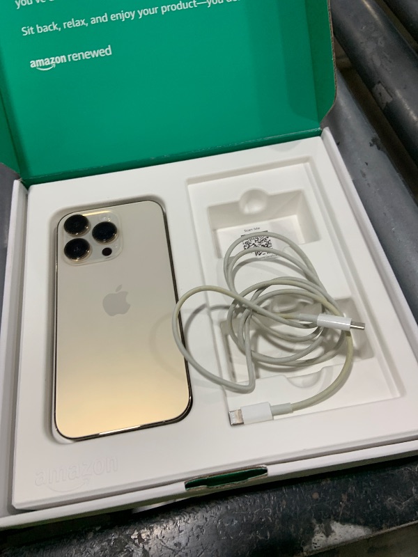 Photo 1 of Apple iPhone 14 Pro, 256GB, Gold - Unlocked (Renewed Premium)