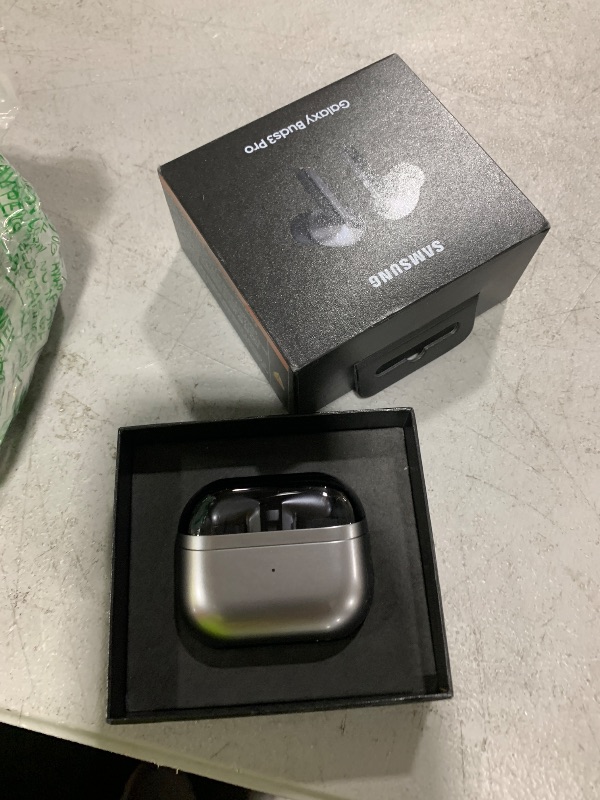Photo 1 of Samsung Galaxy Buds 3 Pro AI True Wireless Bluetooth Earbuds, Noise Cancelling, Sound Optimization, Redesigned Comfort Fit, Silver [US Version, Amazon Exclusive, 2Yr Warranty]