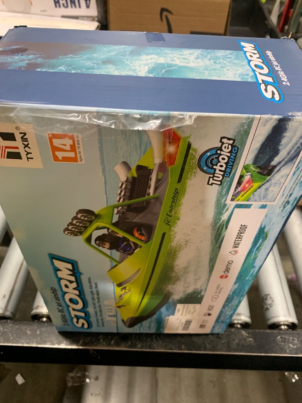 Photo 1 of Hitish RC Boat for Kids Adults 2.4GHz Remote Control Boats with LED Light for Pool Lakes Water, 20MPH Fast Speed Racing Jet Boat, Boat Toy for Boys Girls, 2 Rechargeable Batteries 40+ Mins, Green