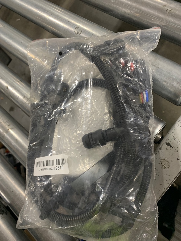 Photo 1 of FGJQEFG Glow Plug Connector Wire Harness + Glow Plugs Removal Tool Compatible with 04-10 Ford 6.0L Powerstroke Diesel F250 F350 F450 F550 Replace 4C2Z12A690AB, 4C2Z12A690BA, 5C3Z12A690A, 4C3Z12A342AA