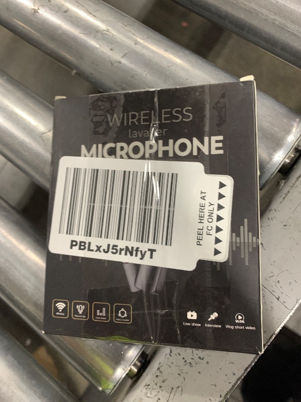 Photo 1 of Wireless Lavalier Microphone with Magnetic Clip, Mini Mic for iPhone Android, Active Noise Cancellation, Clip-on Microphone for TikTok, YouTube, Video Vlog, Interviews, Live Streaming (L2-1)
