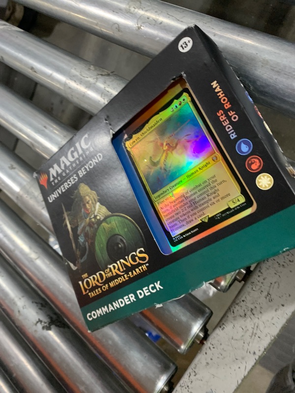 Photo 1 of Magic The Gathering The Lord of The Rings: Tales of Middle-Earth Commander Deck 1 + Collector Booster Sample Pack