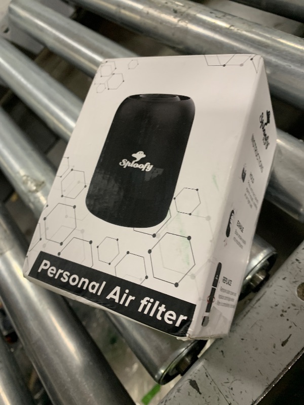 Photo 1 of Sploofy PRO II - Personal Smoke Air filter - With Replaceable Cartridge - Trap Smoke and Odor - up to 500 uses (Black)