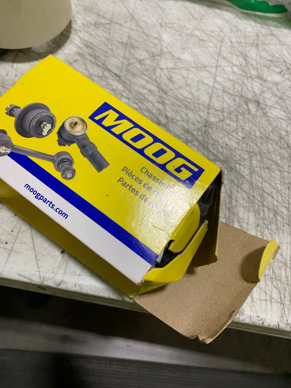 Photo 1 of MOOG K200168 Suspension Stabilizer Bar Bushing Kit for Mercury Grand Marquis